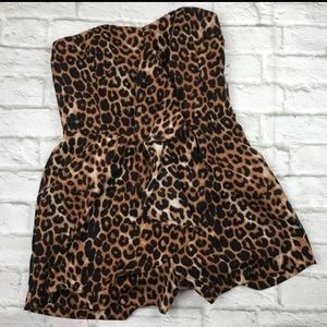 NWT Express romper leopard animal print strapless shorts with pockets